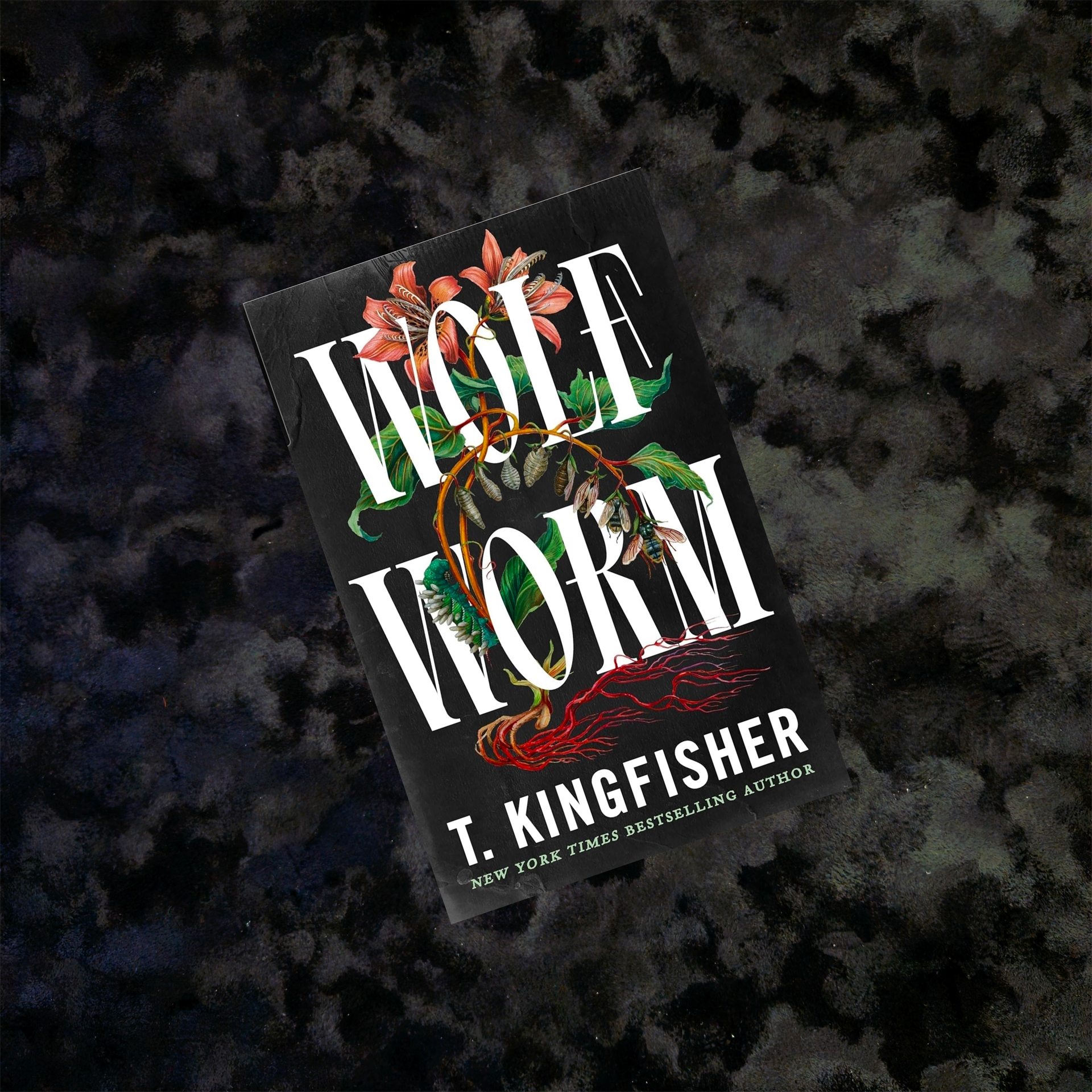 Wolf worm - T. Kingfisher